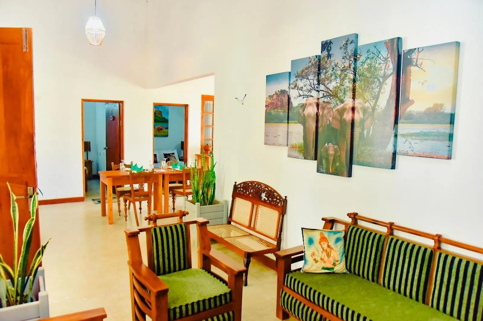 Dhona'S Villa Sigiriya Apartment